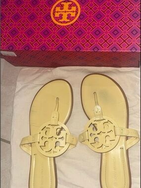 Tory Burch Yellow Logo Cutout Thong Sandals